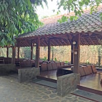 Taman Santap Rumah Kayu Serpong Utara Tangerang Zomato Taman Santap Rumah Kayu Serpong Utara Tangerang Zomato